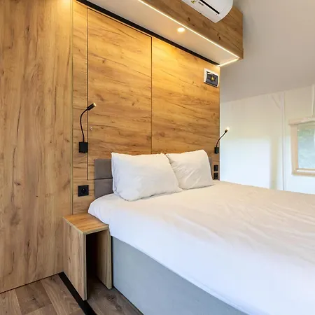 Landal Namur Nature Resort Gesves